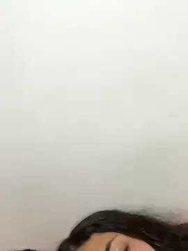 AuroraRuiz – webcam model profile photo Image 9