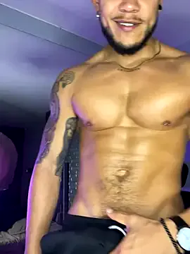 Lia_Brooks – webcam model profile photo Image 3