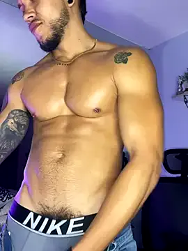 Lia_Brooks – webcam model profile photo Image 6