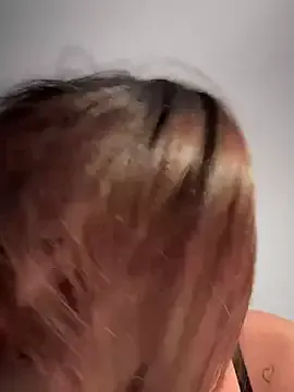 MadisonReeds – webcam model profile photo Image 14