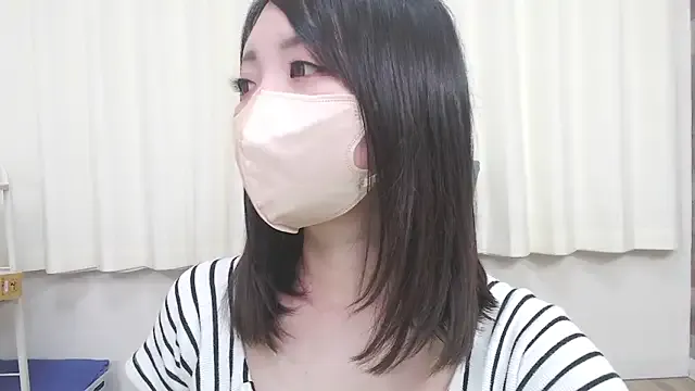 SerenaVelour – webcam model profile photo Image 7