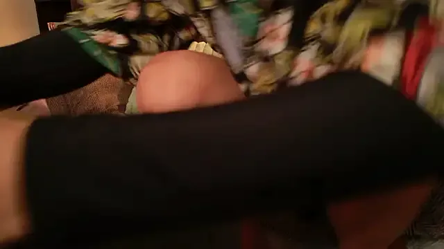 IsabellSanz – webcam model profile photo Image 4