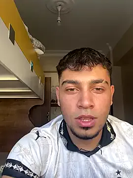 astoperaa – webcam model profile photo