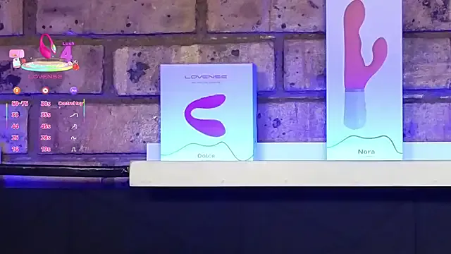 MartinaWolf – webcam model profile photo Image 19