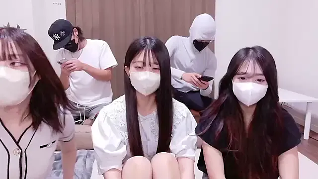 KaraNoir – webcam model profile photo Image 19