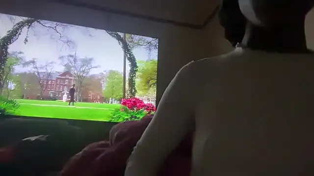 DaffneMiller – webcam model profile photo Image 3