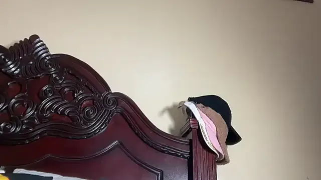 DaffneMiller – webcam model profile photo Image 5