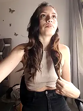 SashCarter – webcam model profile photo Image 10