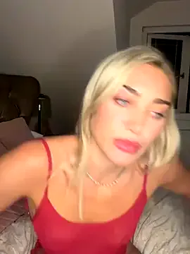 Sully990 – webcam model profile photo Image 13