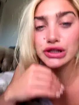 Sully990 – webcam model profile photo Image 2