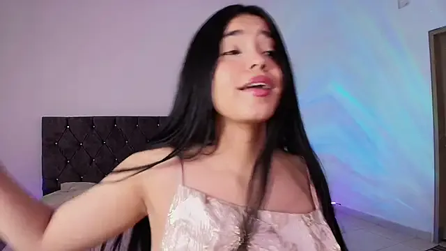 Julianna6532 – webcam model profile photo Image 14