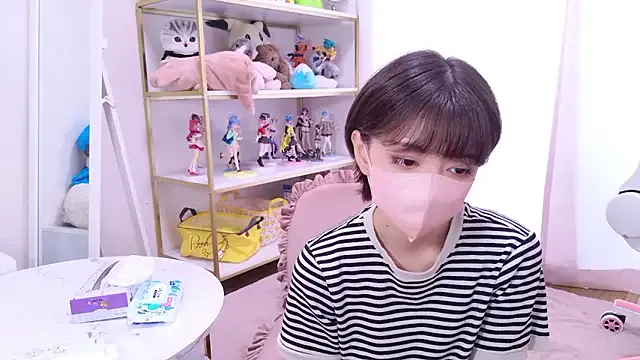 SophieBlaake – webcam model profile photo Image 2