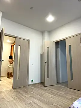 EmmaEboney – webcam model profile photo Image 9