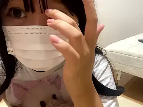 Polluxia – webcam model profile photo Image 11