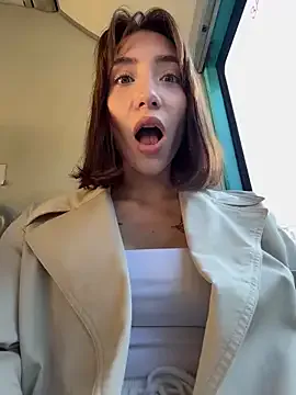 AvaMaddisson – webcam model profile photo Image 12