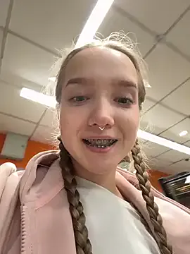 VeronicaVolga – webcam model profile photo Image 17