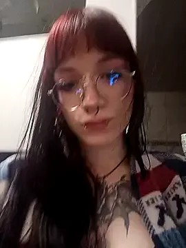 bathory_vamps – webcam model profile photo Image 10