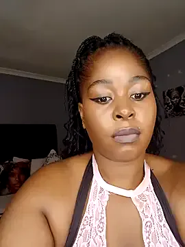 PaulinnaRusso – webcam model profile photo Image 13