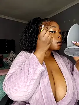 PaulinnaRusso – webcam model profile photo Image 8