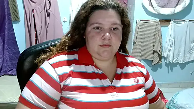 JuliaQuinn – webcam model profile photo Image 11