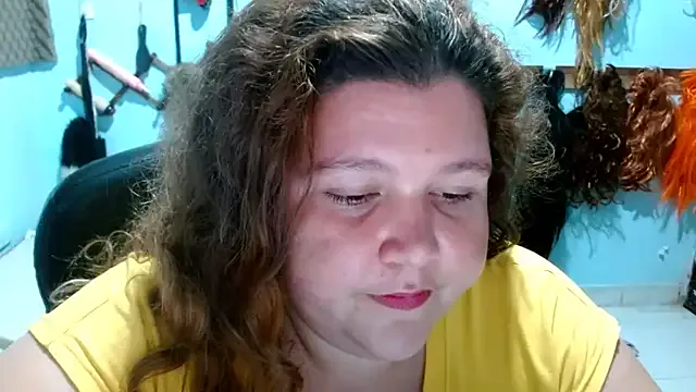 JuliaQuinn – webcam model profile photo Image 17