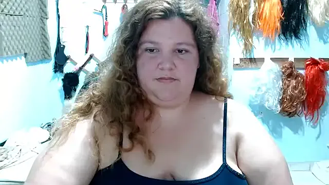 JuliaQuinn – webcam model profile photo Image 7