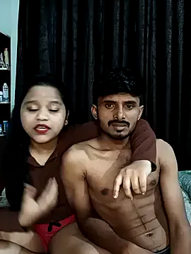 KaraNoir – webcam model profile photo Image 5