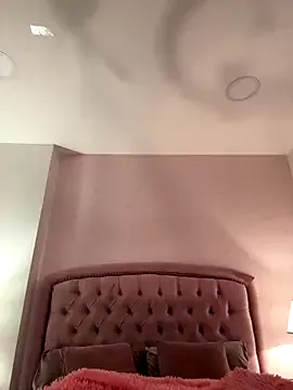 SophiMariin – webcam model profile photo Image 8