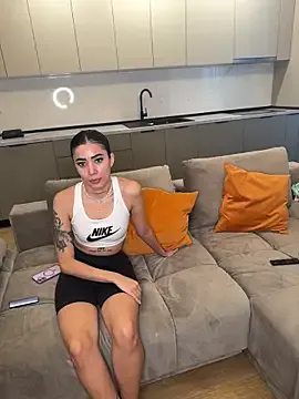 MiaRosel – webcam model profile photo Image 18