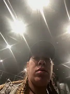 CassieGil – webcam model profile photo Image 17