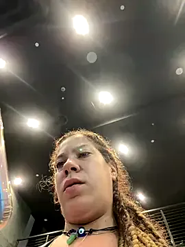 CassieGil – webcam model profile photo Image 18