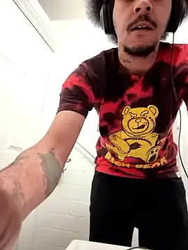 aceafterhours – webcam model profile photo Image 5