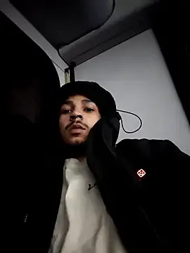 aceafterhours – webcam model profile photo Image 9