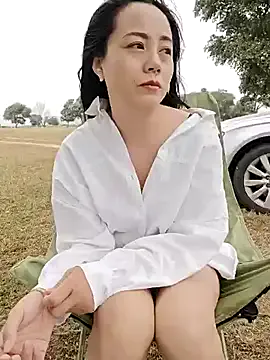 bingxin- – webcam model profile photo