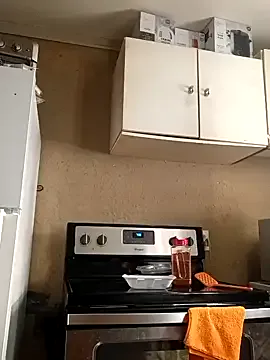 MeilynDuque – webcam model profile photo Image 2