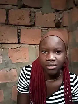 riri_brunnete – webcam model profile photo Image 8