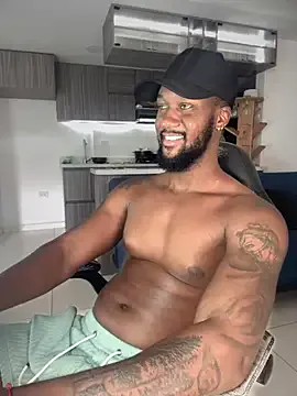 ReinaDelRey – webcam model profile photo Image 11