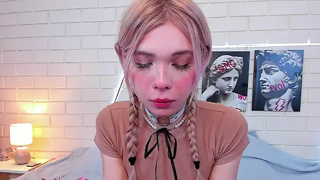 SofieLee – webcam model profile photo Image 16