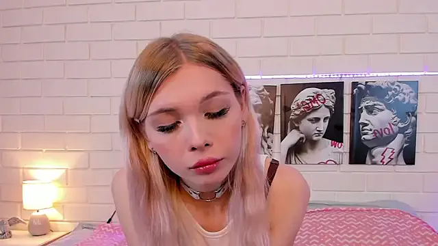 SofieLee – webcam model profile photo Image 5