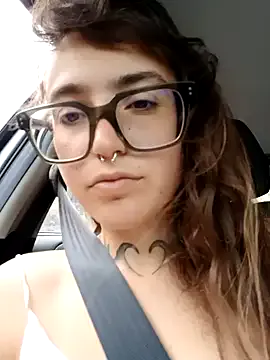 CheerryX – webcam model profile photo Image 11