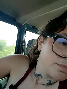 CheerryX – webcam model profile photo Image 5