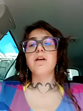 CheerryX – webcam model profile photo Image 6