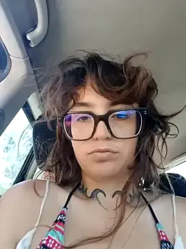 CheerryX – webcam model profile photo Image 7