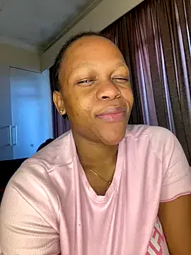 Bellarose_xx – webcam model profile photo Image 5