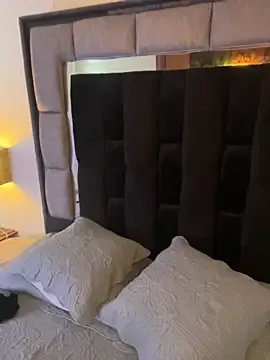 XxAlliGirlNextDoor – webcam model profile photo Image 14