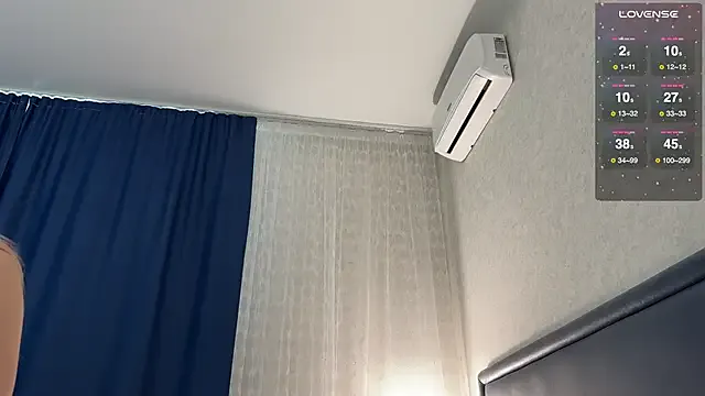 IsabelaJohnson – webcam model profile photo Image 14