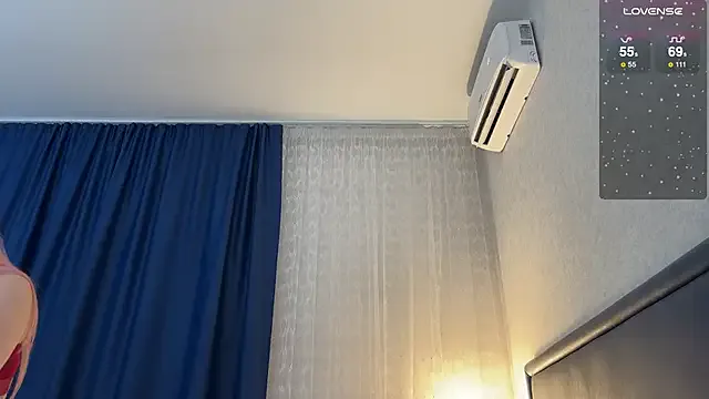 IsabelaJohnson – webcam model profile photo Image 8