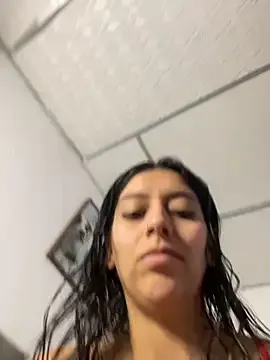 ENGLISHEMILY_69 – webcam model profile photo Image 16