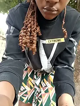 CassieGil – webcam model profile photo Image 10