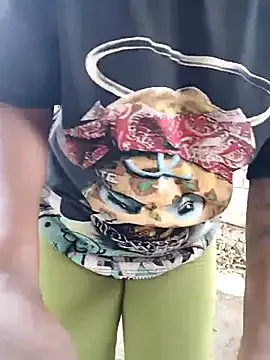 CassieGil – webcam model profile photo Image 14